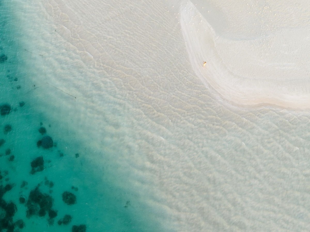 plage sable turquoise