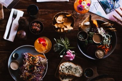 Fiji: Kava, Lovo e Meke, il viaggio gastronomico autentico