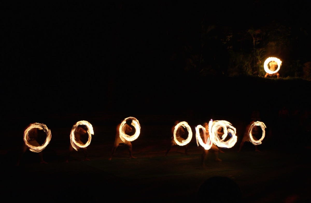 Fijian traditional dance performance