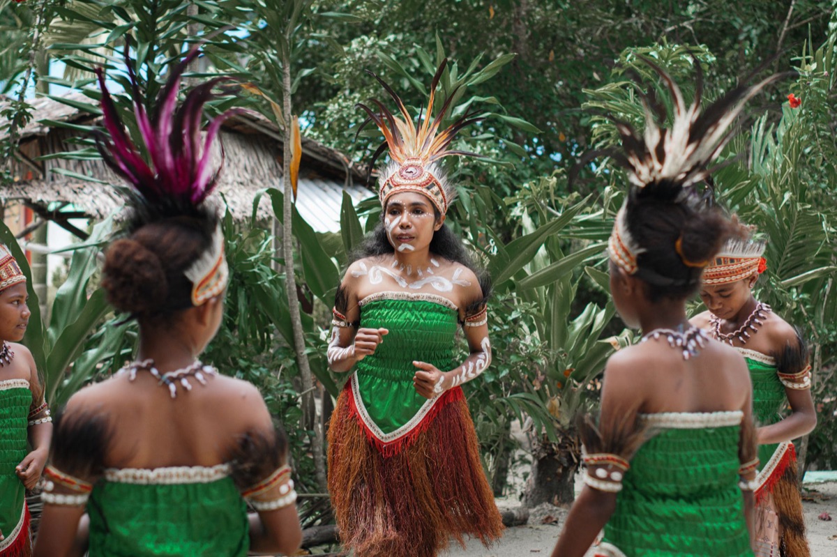 saludo bula tradicional en fiji