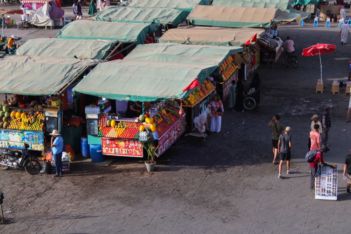 Marche des fruits tropicaux