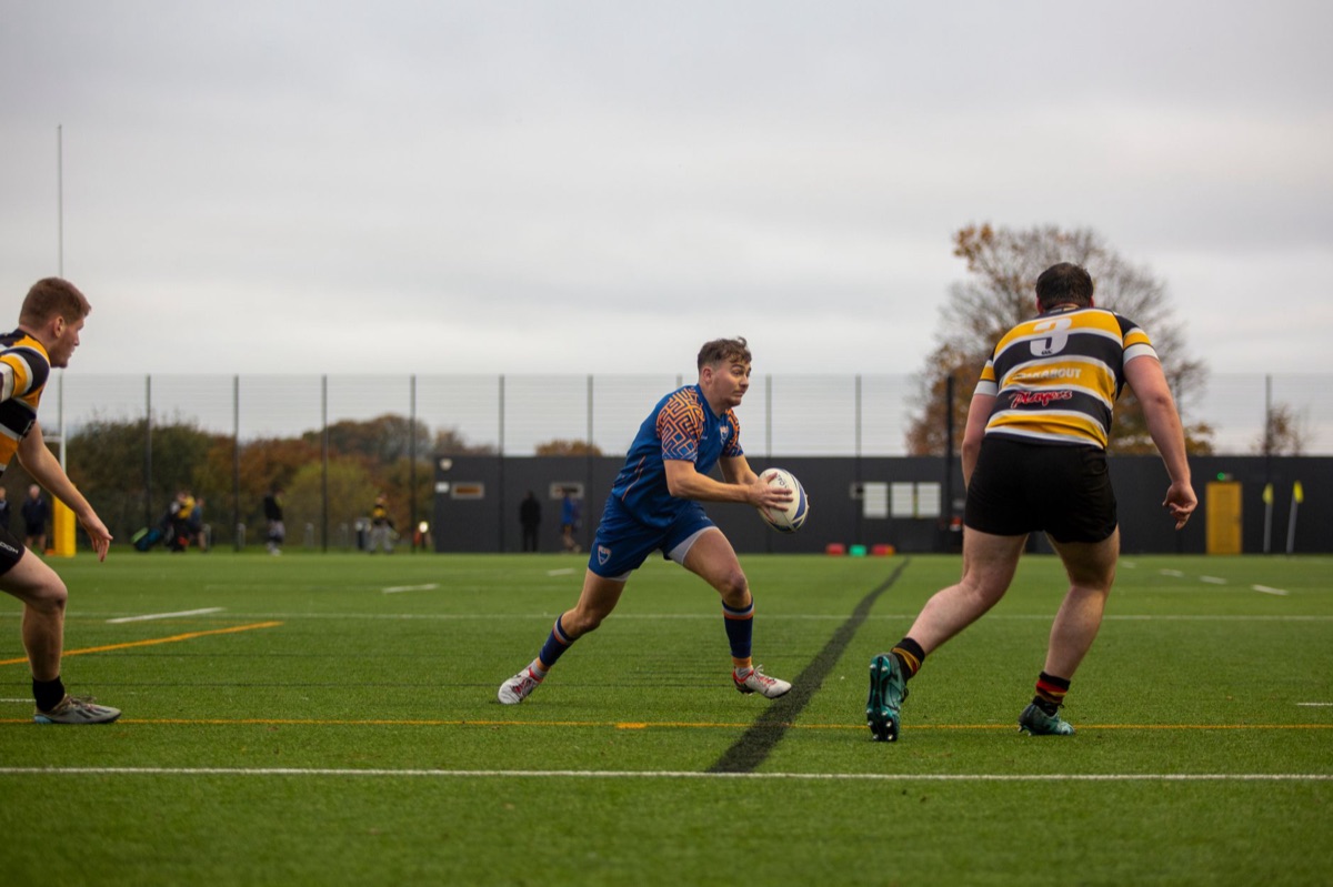 Campo de rugby a la puesta de sol